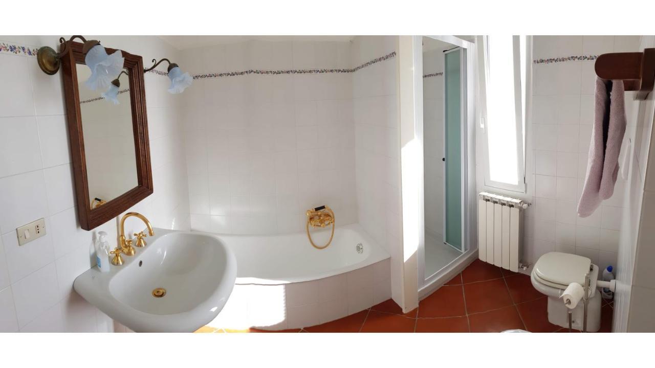 Casa Dalia Villa Pietrabruna Exteriör bild